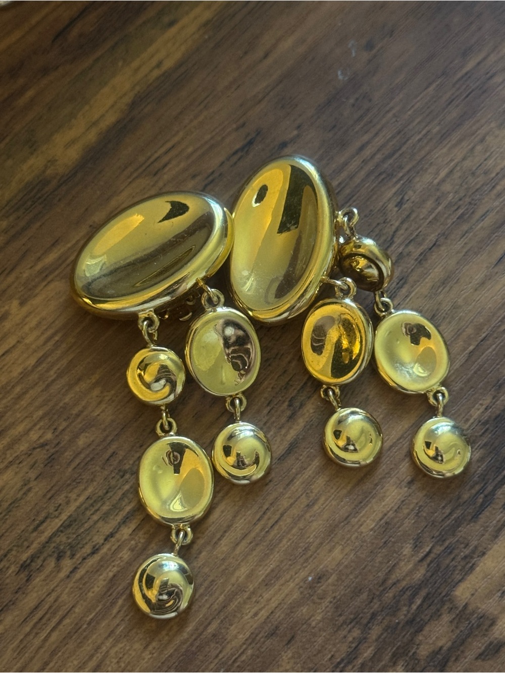 Vintage Gold-Tone Dangle Drop Earclip